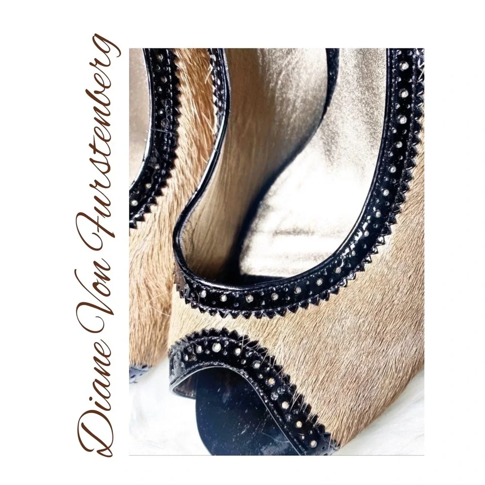 DVF Diane von Furstenberg Calf Hair‎ Block Heel Pumps Camel Black Peep Toe, 7.5
